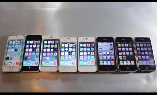 iphones-on-display